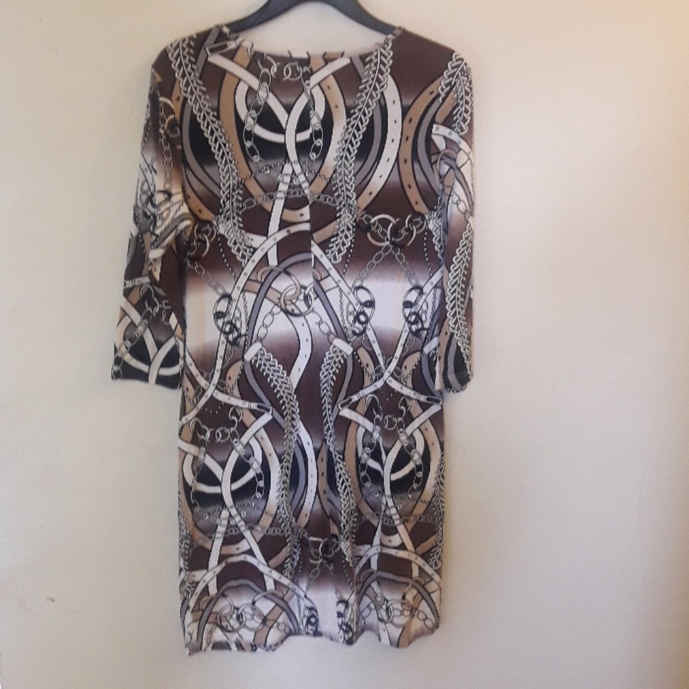 Dress - Picture 4 of 8